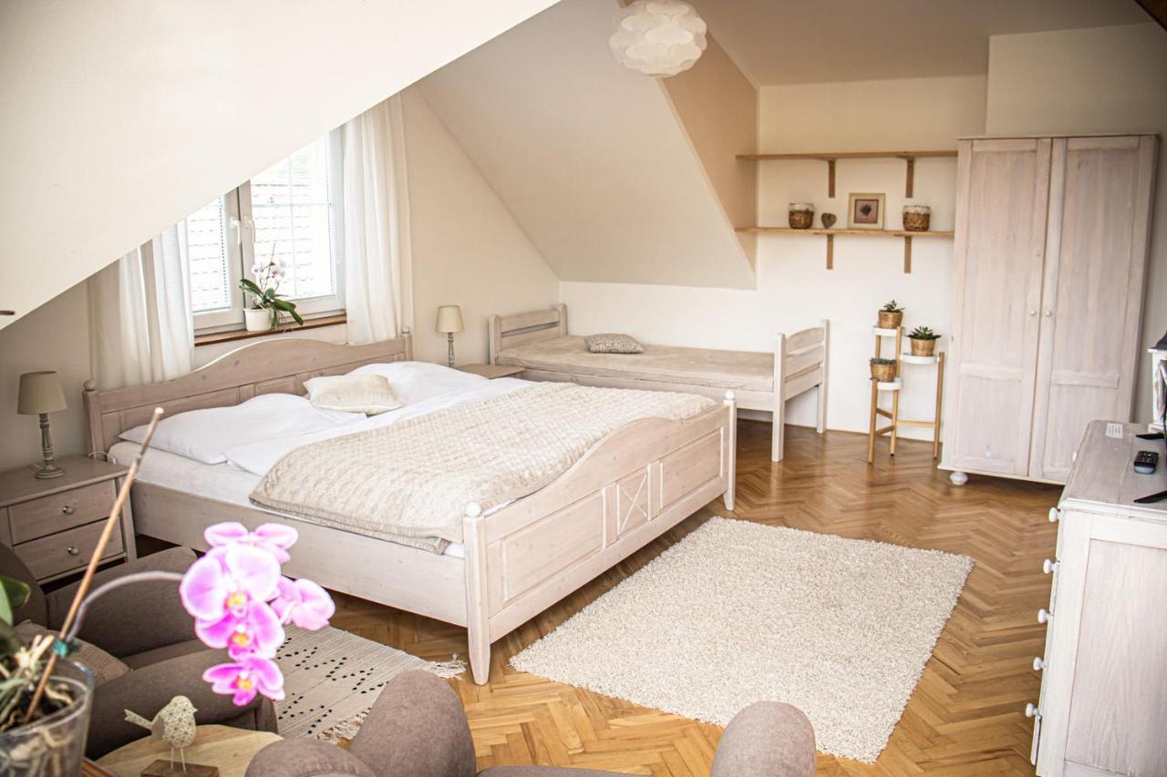 Apartmany U Petry ลูฮาโชวิตเซอ ภายนอก รูปภาพ